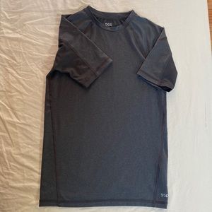 DSG Youth Large Grey T-shirt